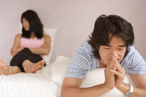 Bất an vì tự dưng sức khỏe tình dục suy giảm nhanh chóng
