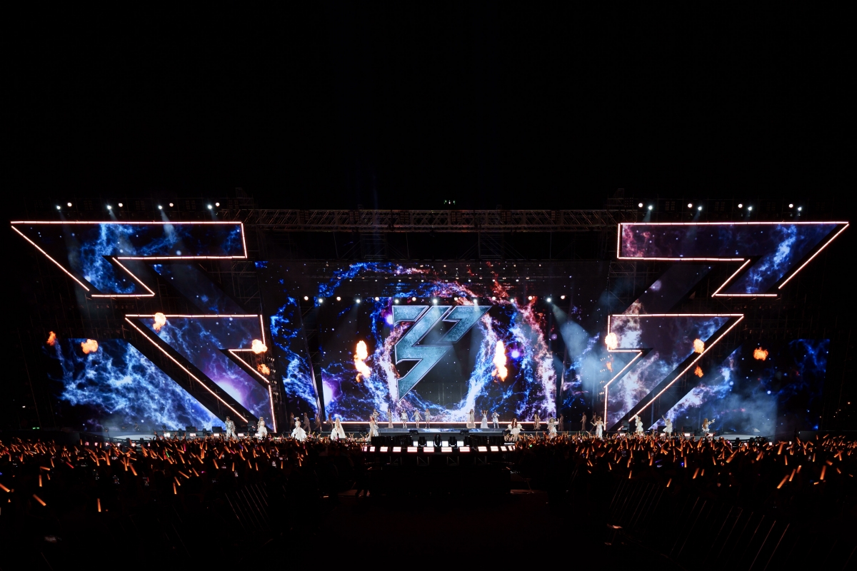 48 ngôi sao tỏa sáng trong chị đẹp concert , khán giả đã mắt, đã tai hình ảnh 1 48 ngoi sao toa sang trong chi dep concert , khan gia da mat, da tai hinh anh 1