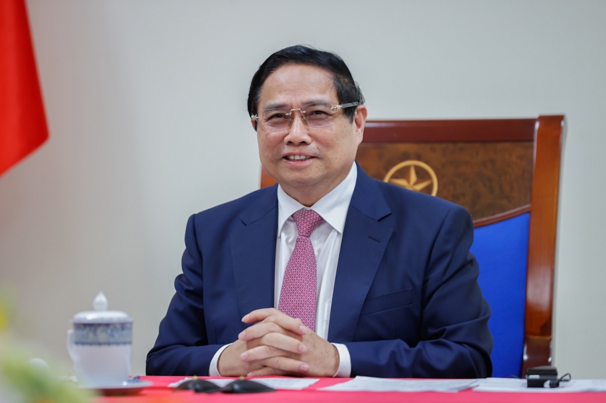 Thủ tướng Phạm Minh Chính điện đàm với Thủ tướng Malaysia Anwar Ibrahim