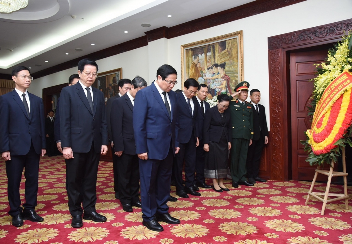 thủ tướng Đồng chí khamtay siphandone có đóng góp to lớn cho quan hệ việt - lào hình ảnh 1 thu tuong Dong chi khamtay siphandone co dong gop to lon cho quan he viet - lao hinh anh 1