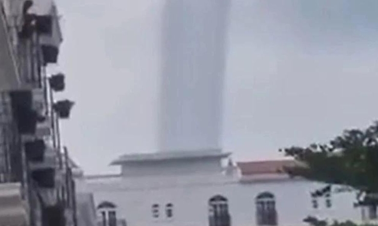 Massive, hundred-meter-high waterspout spotted in Phu Quoc