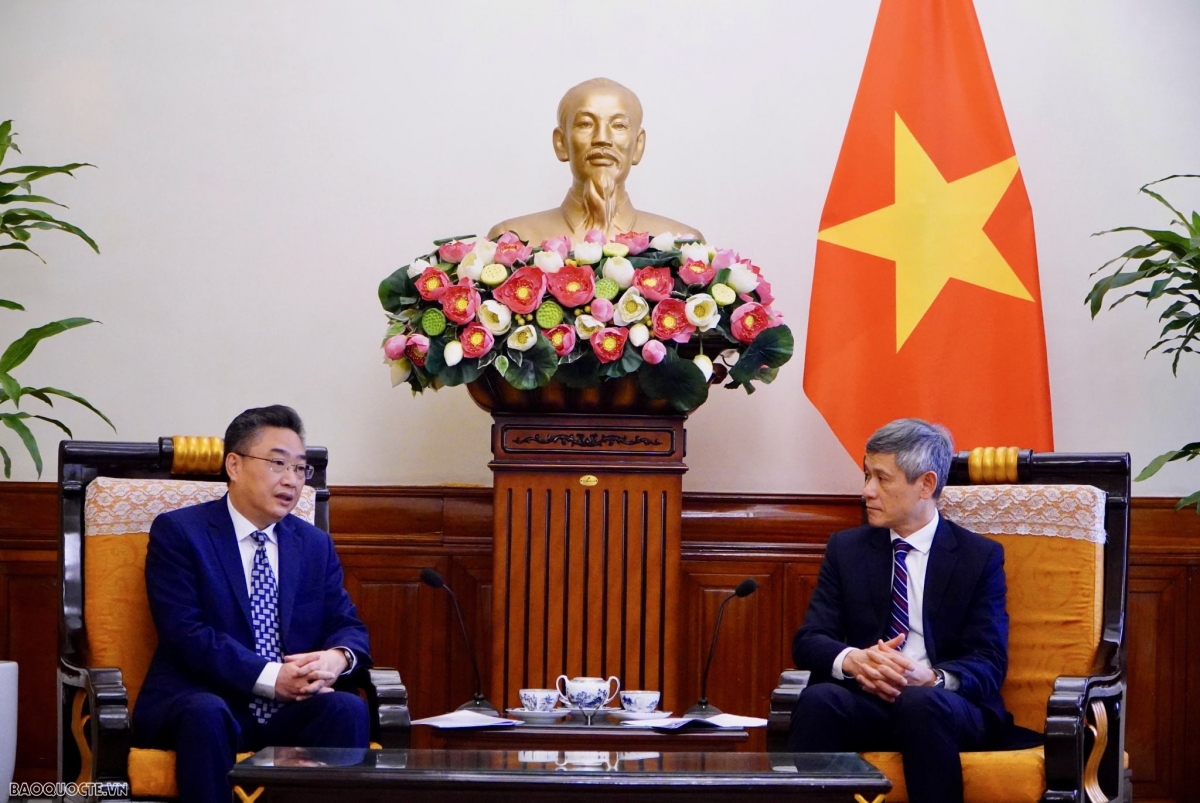 sự nghiệp xây dựng cnxh ở trung quốc và việt nam đang trong giai đoạn then chốt hình ảnh 2 su nghiep xay dung cnxh o trung quoc va viet nam dang trong giai doan then chot hinh anh 2