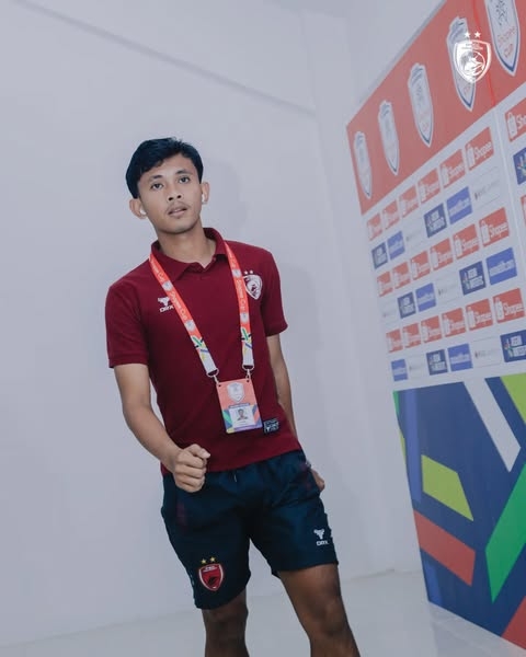 bán kết lượt đi cúp c1 Đông nam Á phung phí cơ hội, clb cahn thất bại tại indonesia hình ảnh 6 ban ket luot di cup c1 Dong nam A phung phi co hoi, clb cahn that bai tai indonesia hinh anh 6