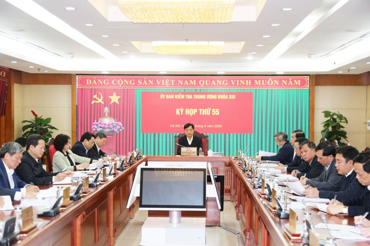 Đề nghị cấp có thẩm quyền xem xét, thi hành kỷ luật ông trương hòa bình hình ảnh 1 De nghi cap co tham quyen xem xet, thi hanh ky luat ong truong hoa binh hinh anh 1