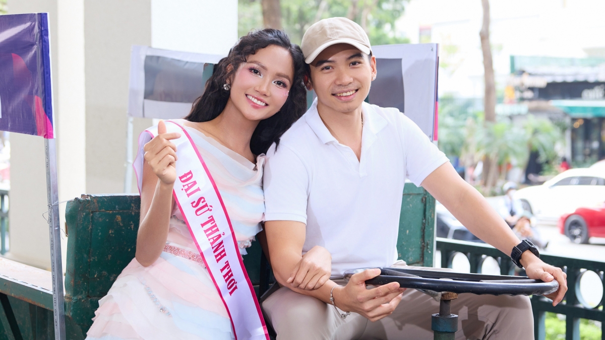 Hoa hậu H’Hen Niê: "Cuộc sống hôn nhân của tôi màu hồng"