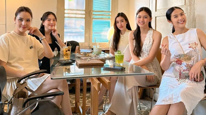 Sao Việt 19/4: MC Mai Ngọc học hỏi kinh nghiệm "bỉm sữa" của Hoa hậu Đỗ Mỹ Linh