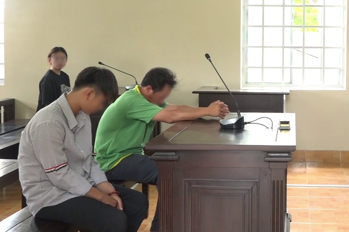Giao xe cho con lái gây tai nạn chết người, cha và con đều lãnh án