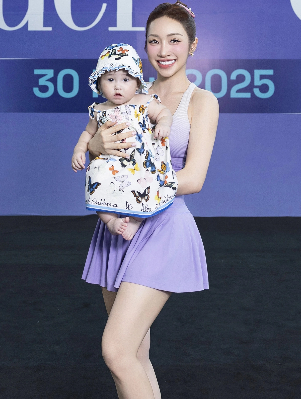 sao việt 1 6 hoa hậu h hen niê lần đầu khoe bụng bầu 4 tháng hình ảnh 7 sao viet 1 6 hoa hau h hen nie lan dau khoe bung bau 4 thang hinh anh 7