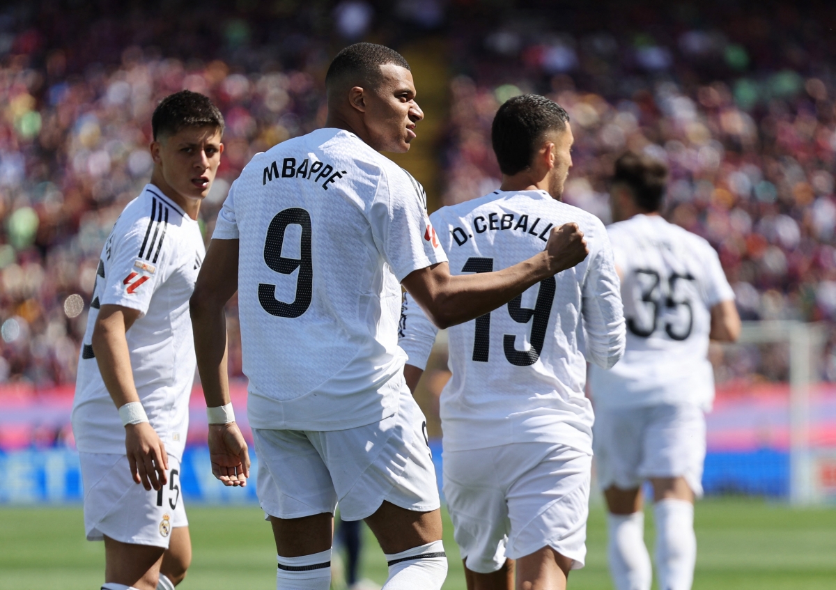 En direct du Barça 4-3 Real Madrid Kylian Mbappé inscrit un triplé image 7 Match en direct du Barça 4-3 Real Madrid Kylian Mbappé inscrit un triplé photo 7