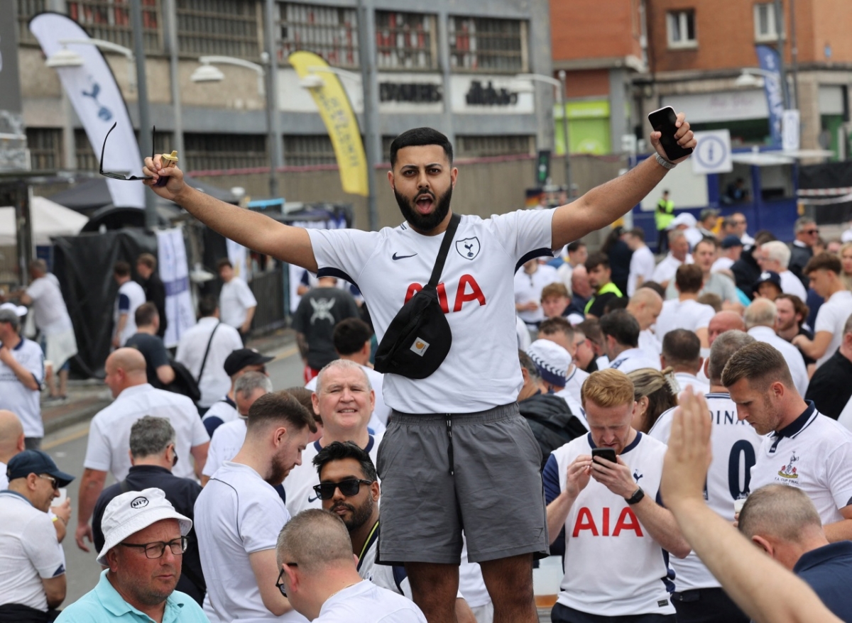 tottenham hạ gục mu để đăng quang ngôi vô địch cúp c2 châu Âu 2024 2025 hình ảnh 11 tottenham ha guc mu de dang quang ngoi vo dich cup c2 chau Au 2024 2025 hinh anh 11