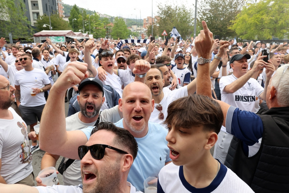 tottenham hạ gục mu để đăng quang ngôi vô địch cúp c2 châu Âu 2024 2025 hình ảnh 13 tottenham ha guc mu de dang quang ngoi vo dich cup c2 chau Au 2024 2025 hinh anh 13