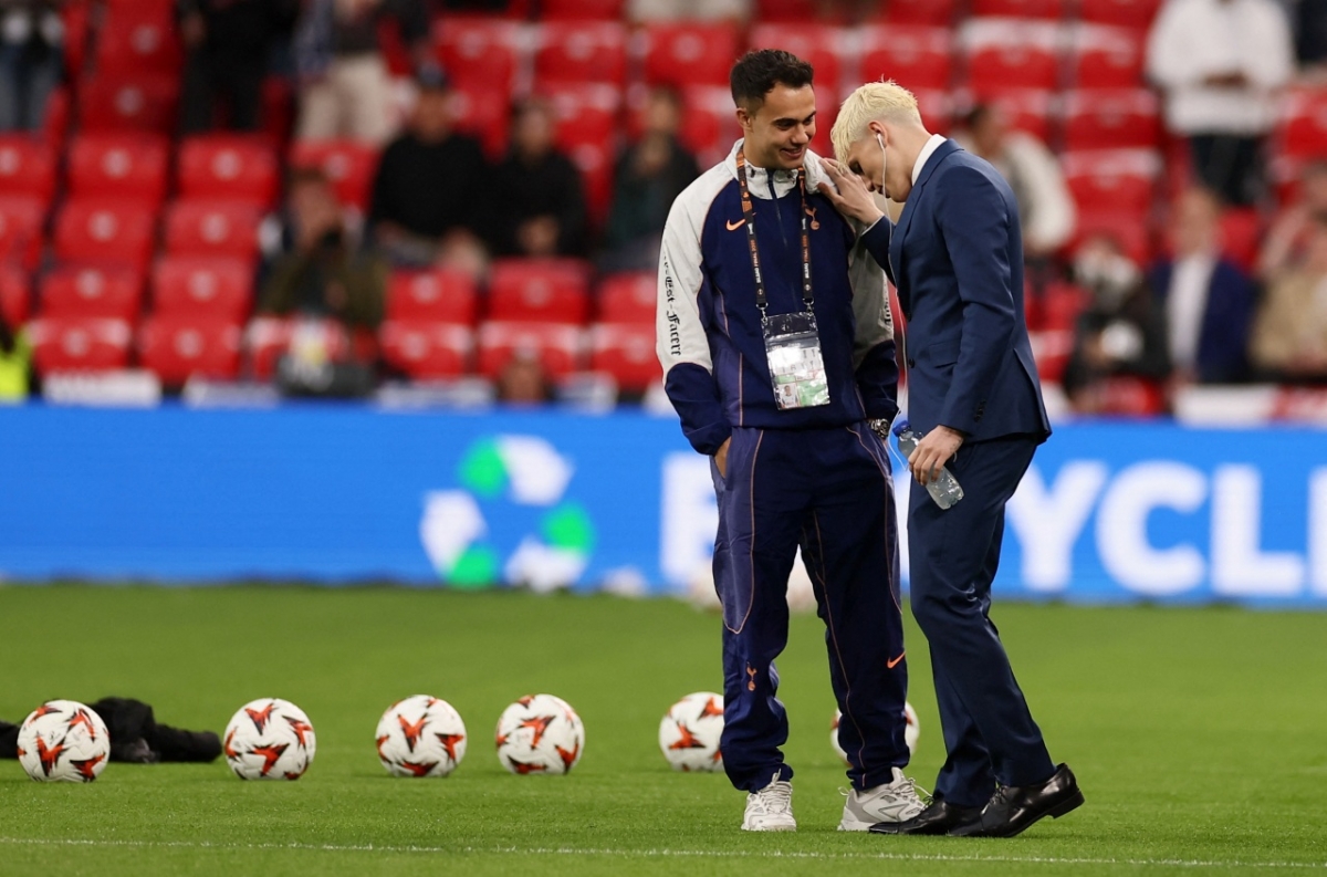 tottenham hạ gục mu để đăng quang ngôi vô địch cúp c2 châu Âu 2024 2025 hình ảnh 29 tottenham ha guc mu de dang quang ngoi vo dich cup c2 chau Au 2024 2025 hinh anh 29