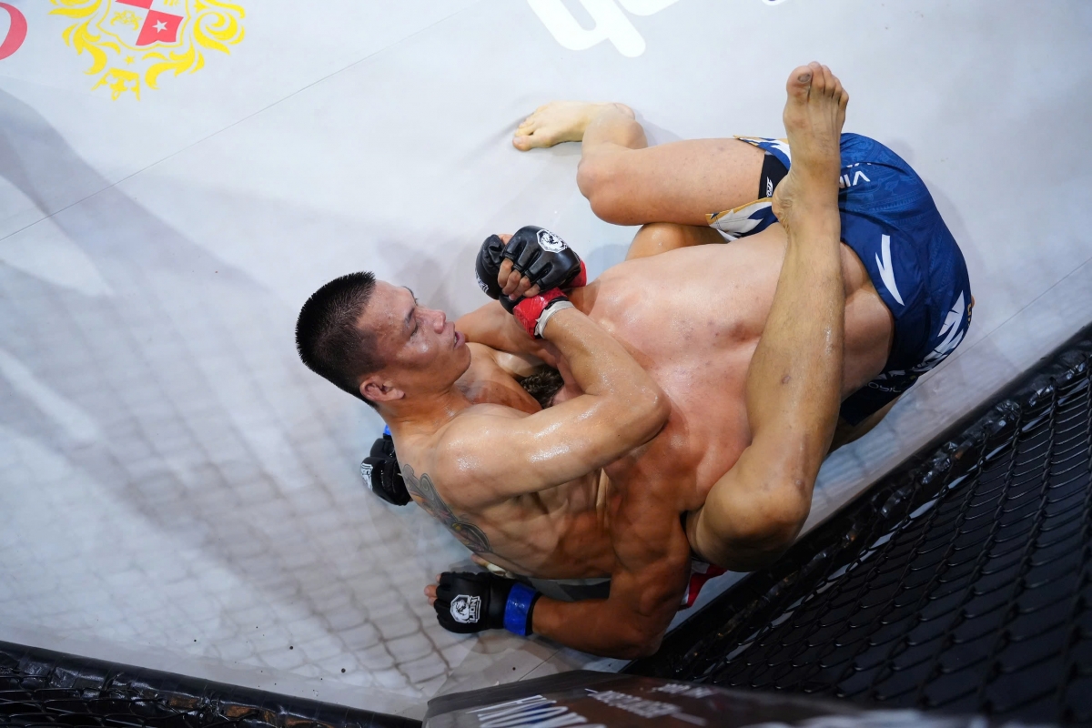 phạm công minh bảo vệ đai vô địch lion championship 22 sau trận đấu cảm xúc hình ảnh 3 pham cong minh bao ve dai vo dich lion championship 22 sau tran dau cam xuc hinh anh 3