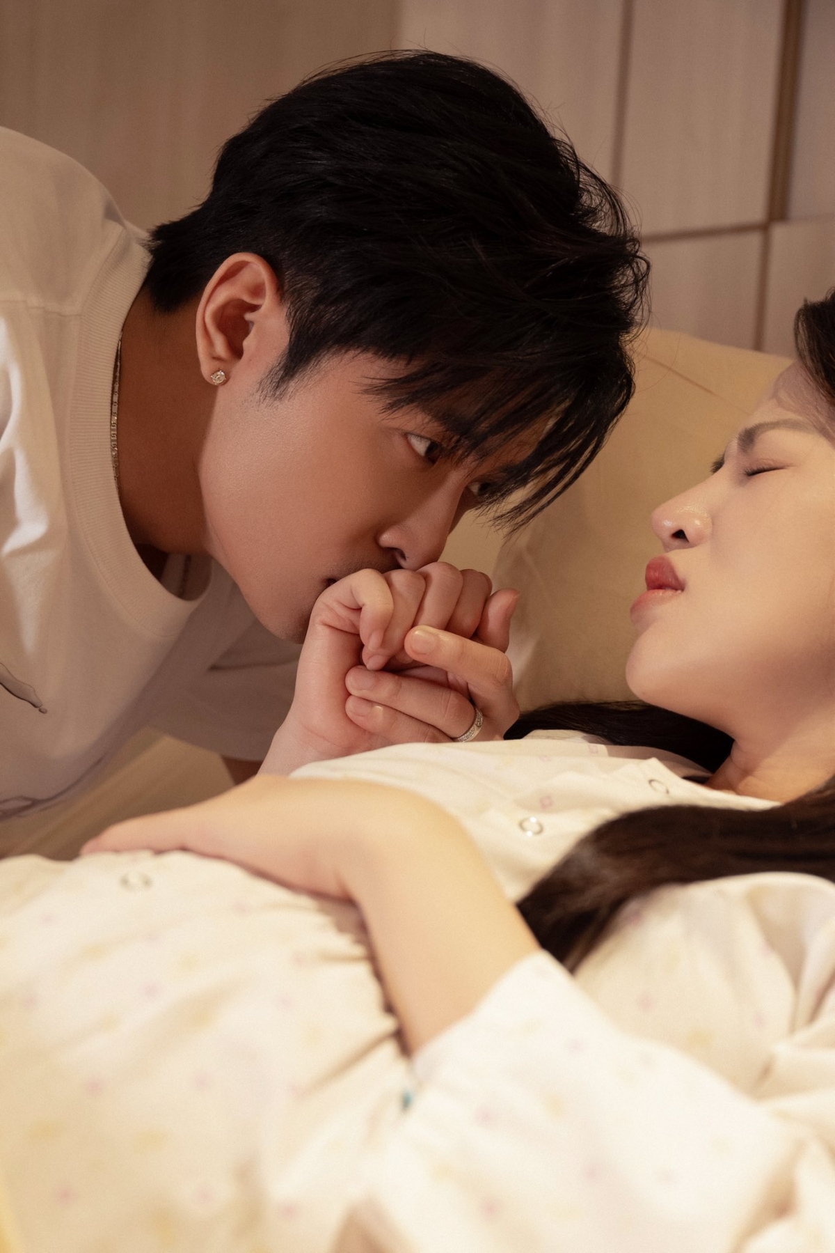 sao việt 29 5 h hen niê mang thai con đầu lòng hình ảnh 8 sao viet 29 5 h hen nie mang thai con dau long hinh anh 8