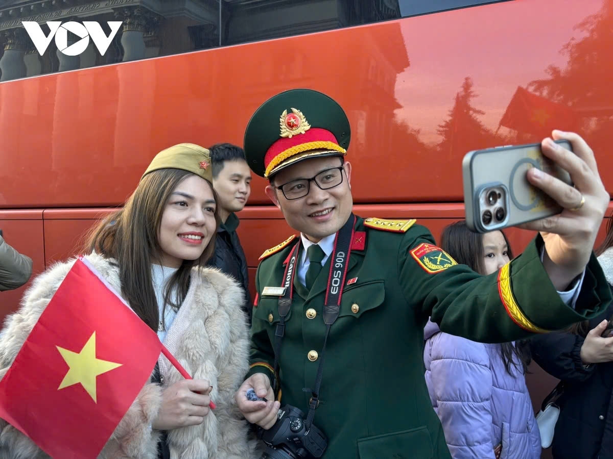 vietnamese soldiers during military parade rehearsal in moscow s red square picture 5 vietnamese soldiers during military parade rehearsal in moscow s red square picture 5