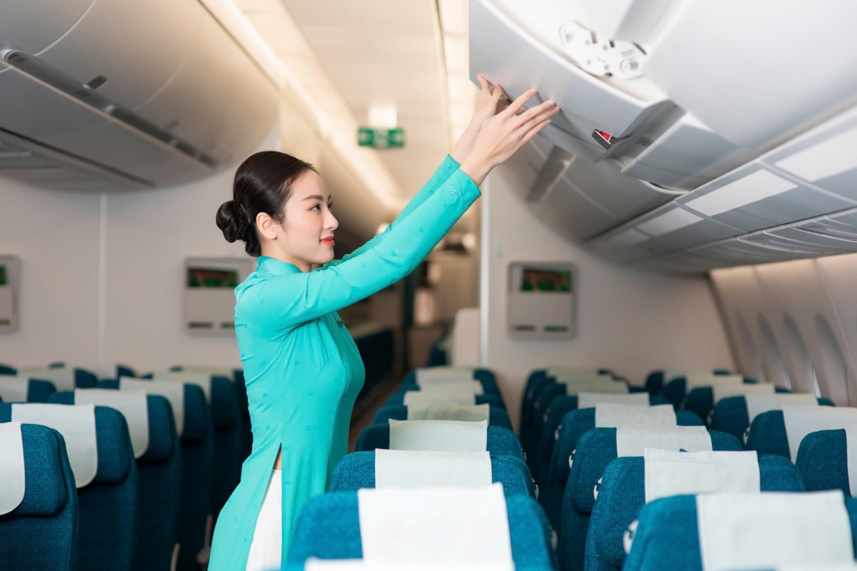 giữ gìn ngôi nhà trên không - sứ mệnh thầm lặng của Đoàn tiếp viên hình ảnh 2 giu gin ngoi nha tren khong - su menh tham lang cua Doan tiep vien hinh anh 2