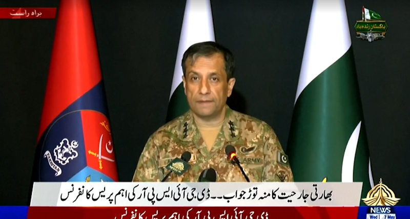 pakistan tuyên bố bắn hạ 5 tiêm kích của Ấn Độ hình ảnh 1 pakistan tuyen bo ban ha 5 tiem kich cua An Do hinh anh 1