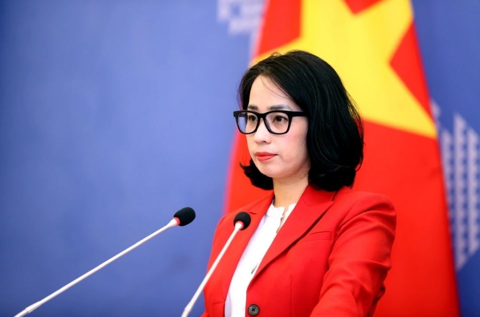 trao công hàm phản đối lệnh cấm đánh bắt cá của trung quốc trên biển Đông hình ảnh 1 trao cong ham phan doi lenh cam danh bat ca cua trung quoc tren bien Dong hinh anh 1