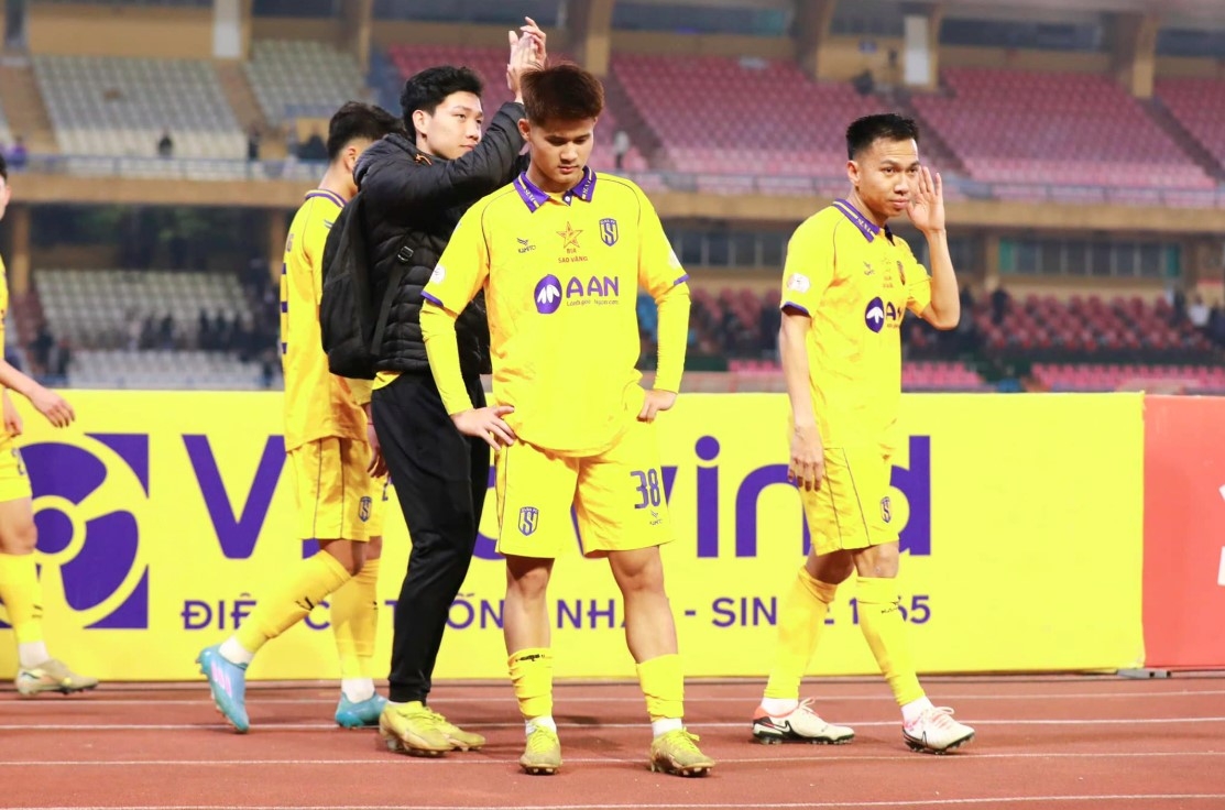 four vietnamese clubs not licensed for 2025 26 asian tournaments picture 1 four vietnamese clubs not licensed for 2025 26 asian tournaments picture 1