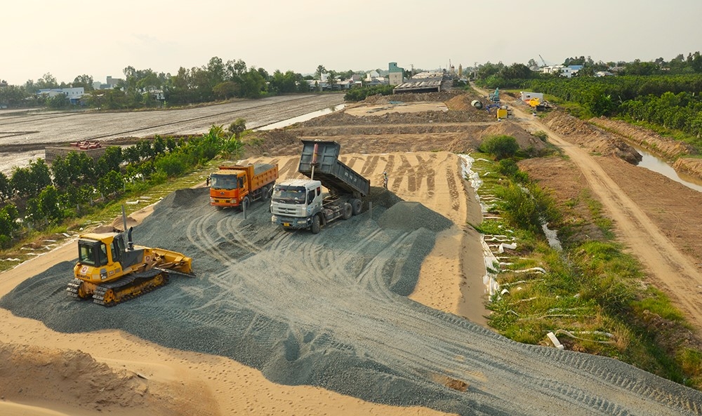 cao tốc châu Đốc-cần thơ-sóc trăng, đoạn qua an giang, thi công đều vượt tiến độ hình ảnh 7 cao toc chau Doc-can tho-soc trang, doan qua an giang, thi cong deu vuot tien do hinh anh 7