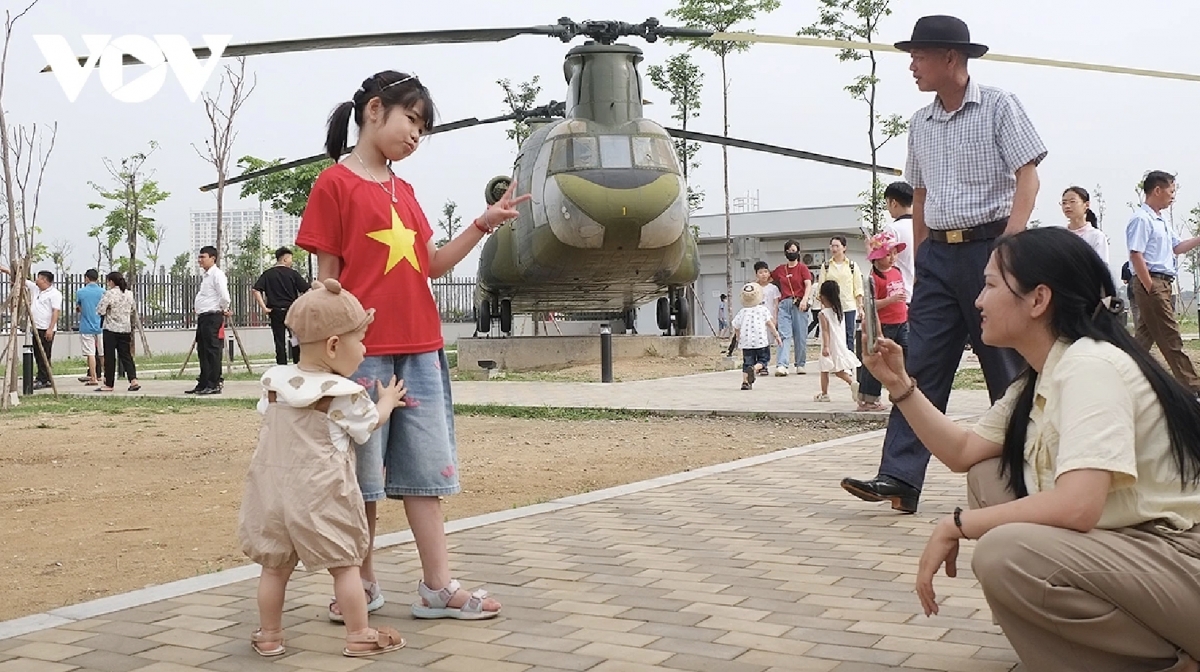 diverse activities mark 50 years of national reunification picture 4