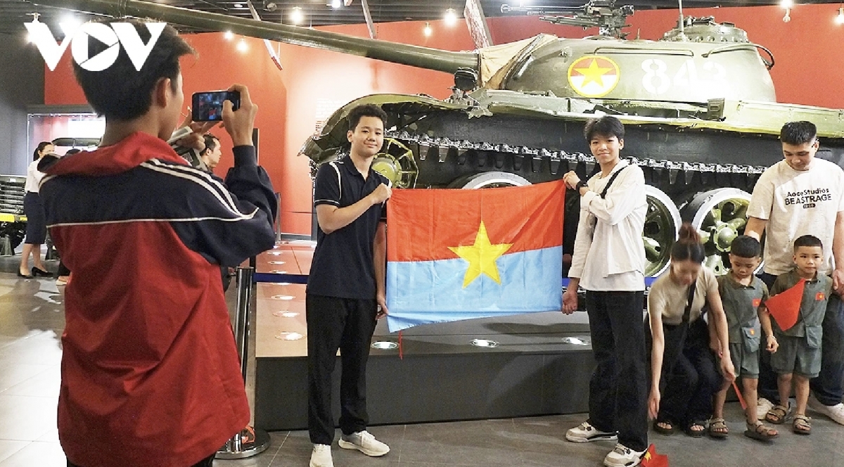 diverse activities mark 50 years of national reunification picture 10