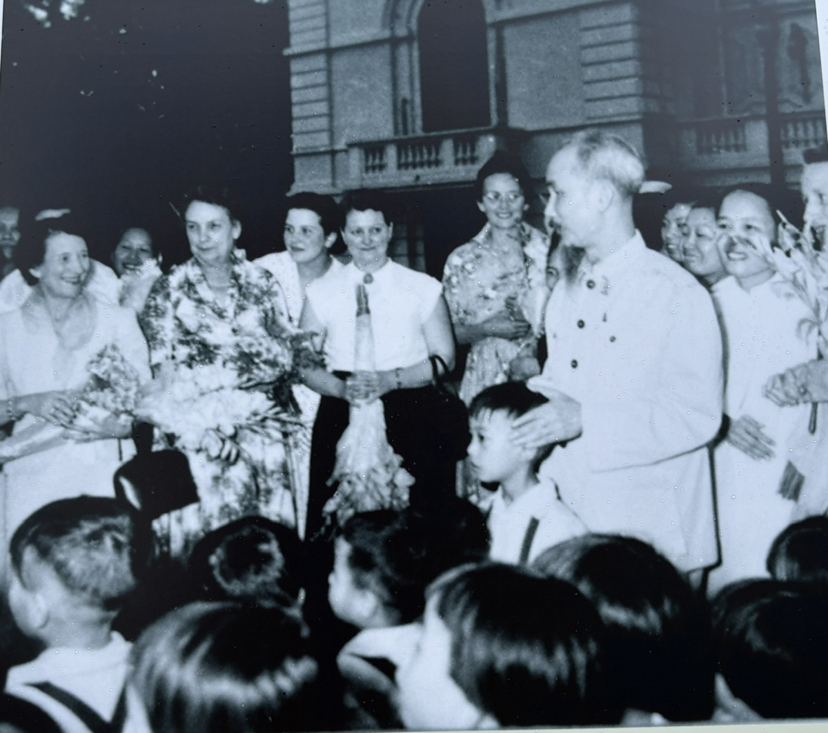 khu di tich chu tich ho chi minh to chuc chuoi hoat dong mung sinh nhat bac hinh anh 6 khu di tich chu tich ho chi minh to chuc chuoi hoat dong mung sinh nhat bac hinh anh 6