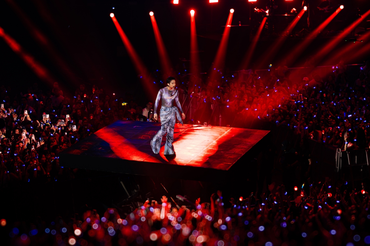 soobin chơi đàn bầu cùng bố, mang làng quê bắc bộ lên sân khấu live-concert hình ảnh 6 soobin choi dan bau cung bo, mang lang que bac bo len san khau live-concert hinh anh 6