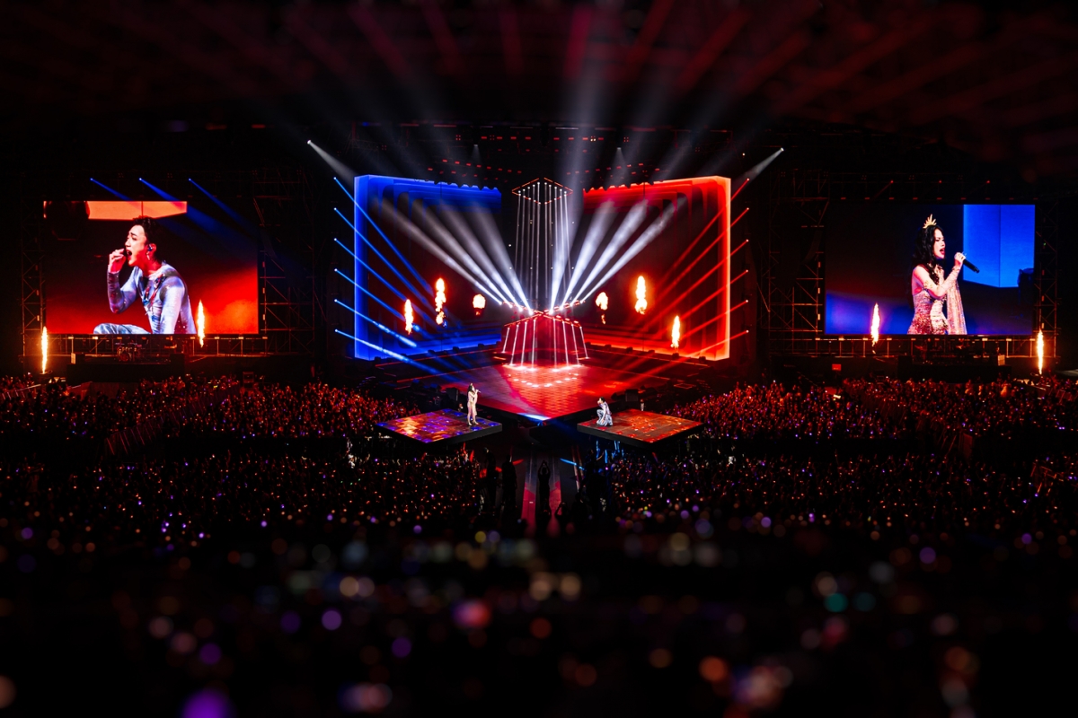 soobin chơi đàn bầu cùng bố, mang làng quê bắc bộ lên sân khấu live-concert hình ảnh 2 soobin choi dan bau cung bo, mang lang que bac bo len san khau live-concert hinh anh 2
