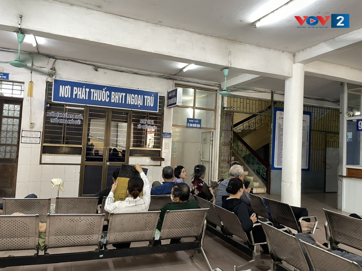 vụ việc ở bv Đa khoa nam Định không chỉ tiền mà là tư duy tiếp đón người bệnh hình ảnh 1 vu viec o bv Da khoa nam Dinh khong chi tien ma la tu duy tiep don nguoi benh hinh anh 1