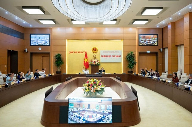 kế hoạch tổ chức lấy ý kiến nhân dân về dự thảo nghị quyết sửa đổi hiến pháp 2013 hình ảnh 1 ke hoach to chuc lay y kien nhan dan ve du thao nghi quyet sua doi hien phap 2013 hinh anh 1