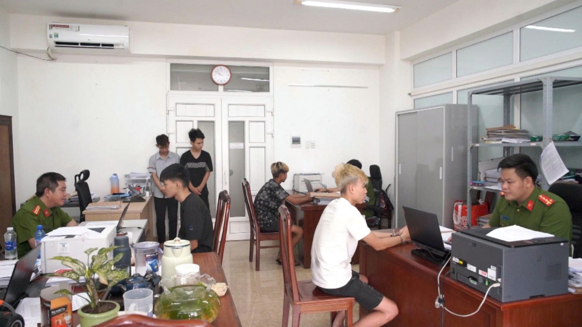 triệt phá băng nhóm trộm cắp xe máy liên tỉnh, bắt giữ 7 đối tượng tại huế hình ảnh 2 triet pha bang nhom trom cap xe may lien tinh, bat giu 7 doi tuong tai hue hinh anh 2