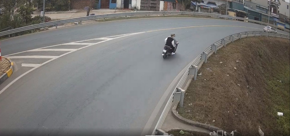 gia tăng tình trạng xe máy vào cao tốc hạ long - hải phòng hình ảnh 2 gia tang tinh trang xe may vao cao toc ha long - hai phong hinh anh 2
