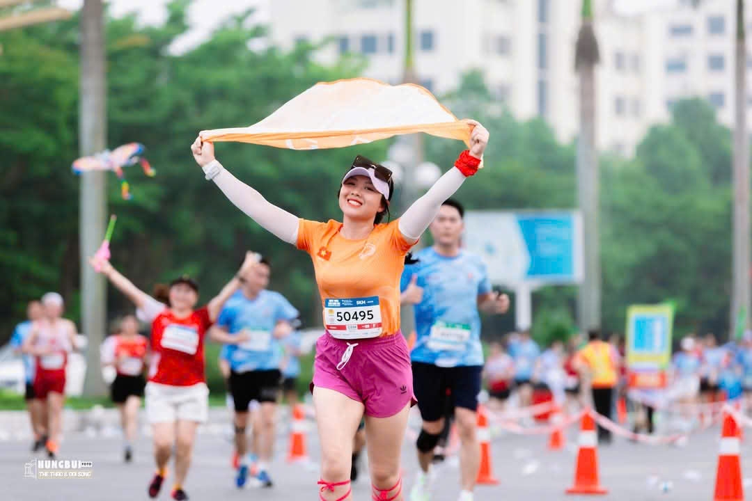 giải chạy hành trình theo chân bác - vì an ninh tổ quốc hình ảnh 2 giai chay hanh trinh theo chan bac - vi an ninh to quoc hinh anh 2