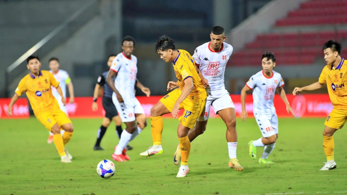 CLB Hải Phòng nhận thêm “hung tin” sau trận hòa ở vòng 21 V-League 2024/2025