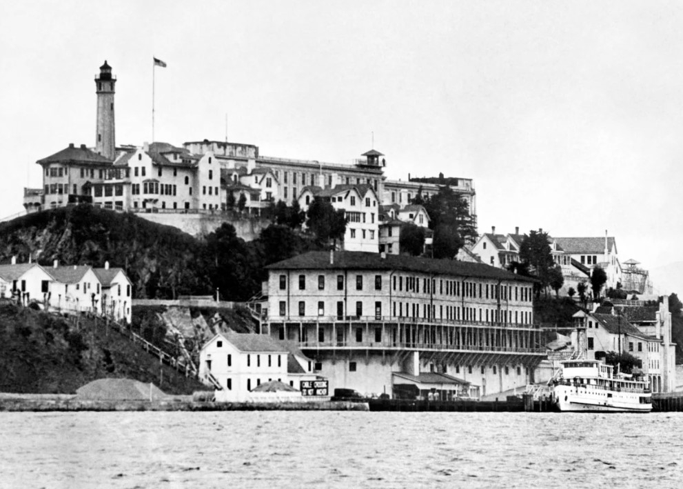 Những sự thật ít biết về nhà tù khét tiếng Alcatraz mà ông Trump đề xuất mở lại