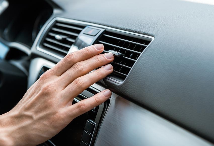 Những kinh nghiệm giúp điều hoà ô tô nhanh mát hơn trong mùa hè