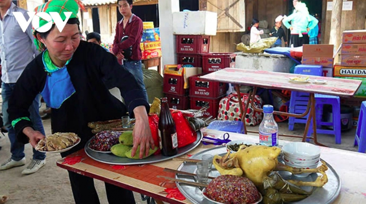 ethnic market in pho cao offers a glimpse into highland culture picture 8 ethnic market in pho cao offers a glimpse into highland culture picture 8