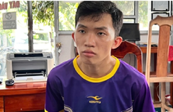 bắt quả tang 2 đối tượng mua bán, tàng trữ trái phép chất ma túy tại an giang hình ảnh 1 bat qua tang 2 doi tuong mua ban, tang tru trai phep chat ma tuy tai an giang hinh anh 1