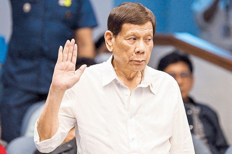 Cựu Tổng thống Phillippines có được nhậm chức khi đang bị ICC giam giữ?