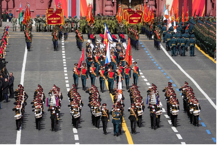 tổng bí thư dự lễ duyệt binh kỷ niệm 80 năm ngày chiến thắng 9 5 tại moscow hình ảnh 1 tong bi thu du le duyet binh ky niem 80 nam ngay chien thang 9 5 tai moscow hinh anh 1