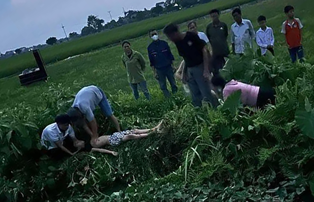 ba học sinh bị điện giật trong lúc thả diều ở thường tín, hà nội hình ảnh 1 ba hoc sinh bi dien giat trong luc tha dieu o thuong tin, ha noi hinh anh 1