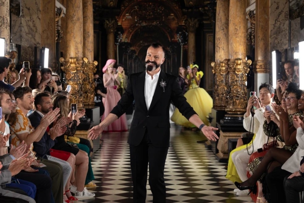 french designer julien fournié to introduce collection at avifw spring summer picture 1 french designer julien fournie to introduce collection at avifw spring summer picture 1