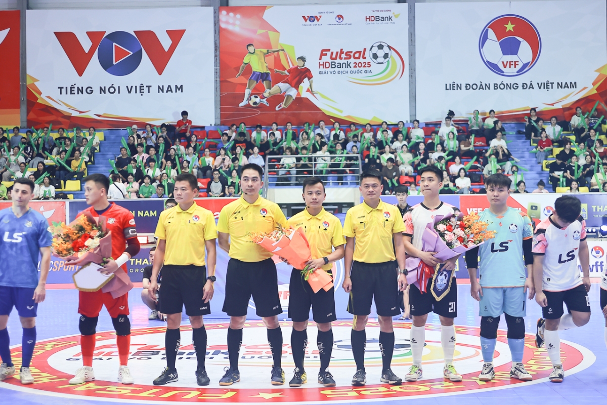 chương trình chào mừng giải futsal hdbank vĐqg 2025 gây ấn tượng hình ảnh 3 chuong trinh chao mung giai futsal hdbank vDqg 2025 gay an tuong hinh anh 3