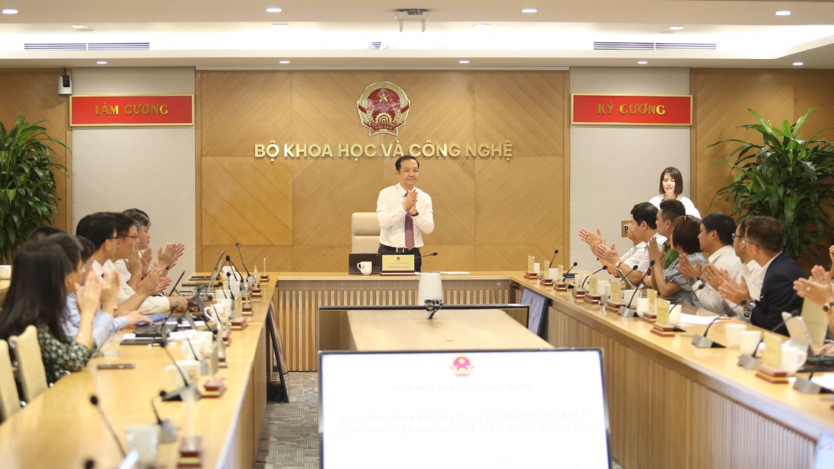bộ kh cn công bố 32 sản phẩm, giải pháp khcn tiêu biểu hình ảnh 2 bo kh cn cong bo 32 san pham, giai phap khcn tieu bieu hinh anh 2