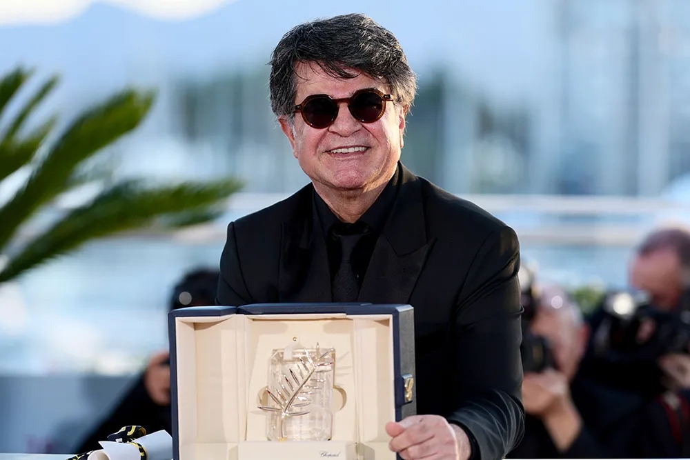 cannes 2025 trao giai canh co vang cho phim cua dao dien nguoi iran hinh anh 1 cannes 2025 trao giai canh co vang cho phim cua dao dien nguoi iran hinh anh 1