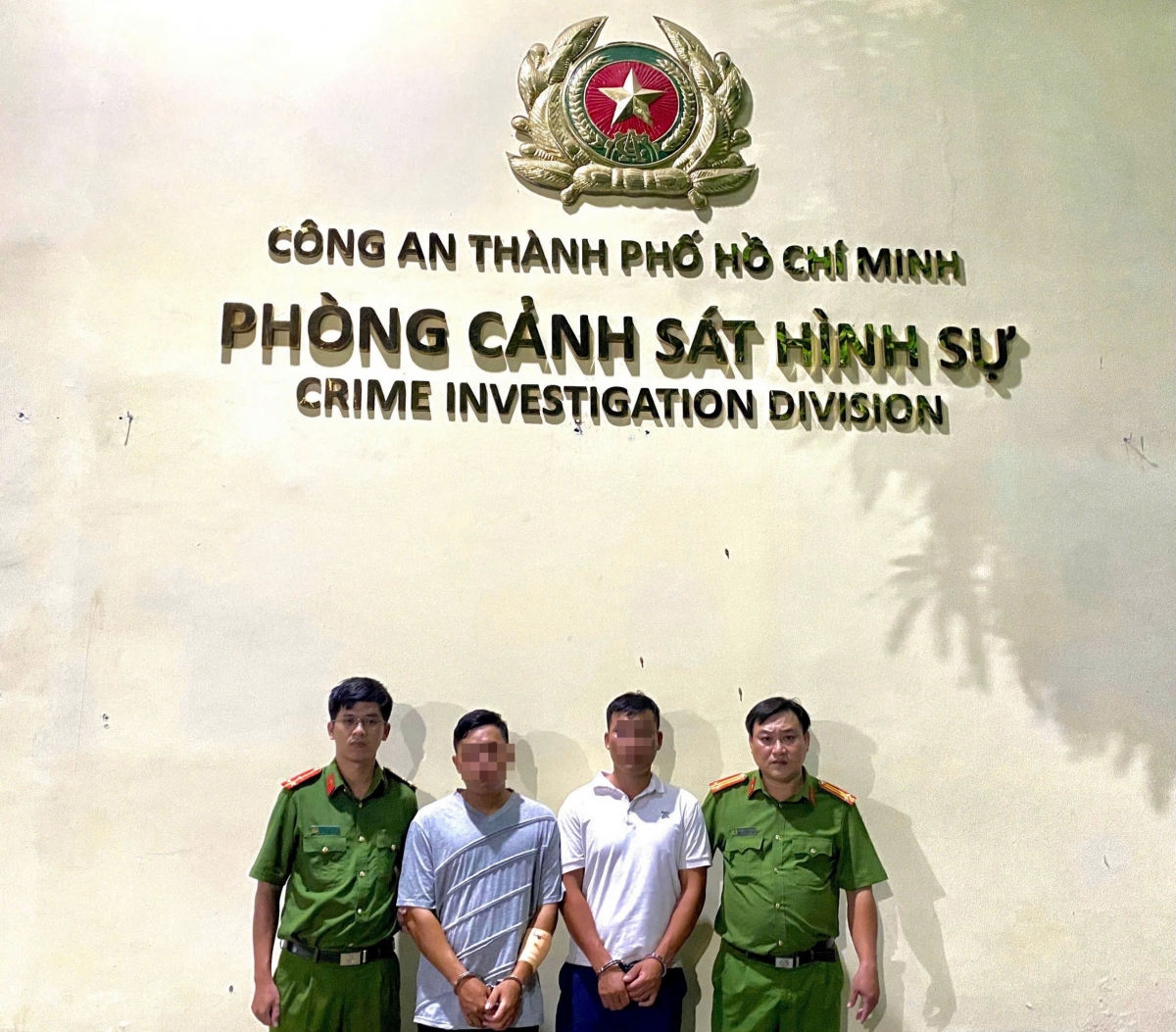 Lời khai của 2 nghi phạm cướp tiệm vàng ở Hóc Môn