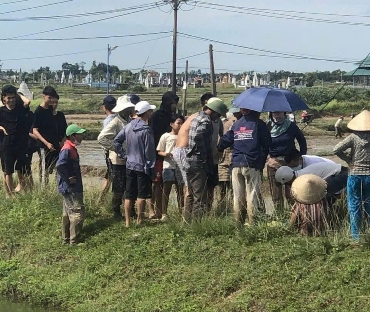 Quảng Trị: 1 học sinh đuối nước tử vong do ngã xuống kênh mương nội đồng