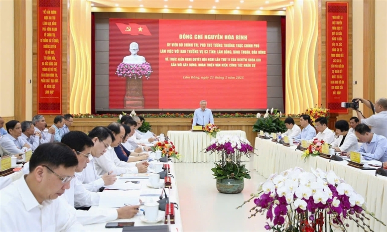nhân sự các cấp sau sáp nhập phải có sự kế thừa, đổi mới và phát triển hình ảnh 1 nhan su cac cap sau sap nhap phai co su ke thua, doi moi va phat trien hinh anh 1