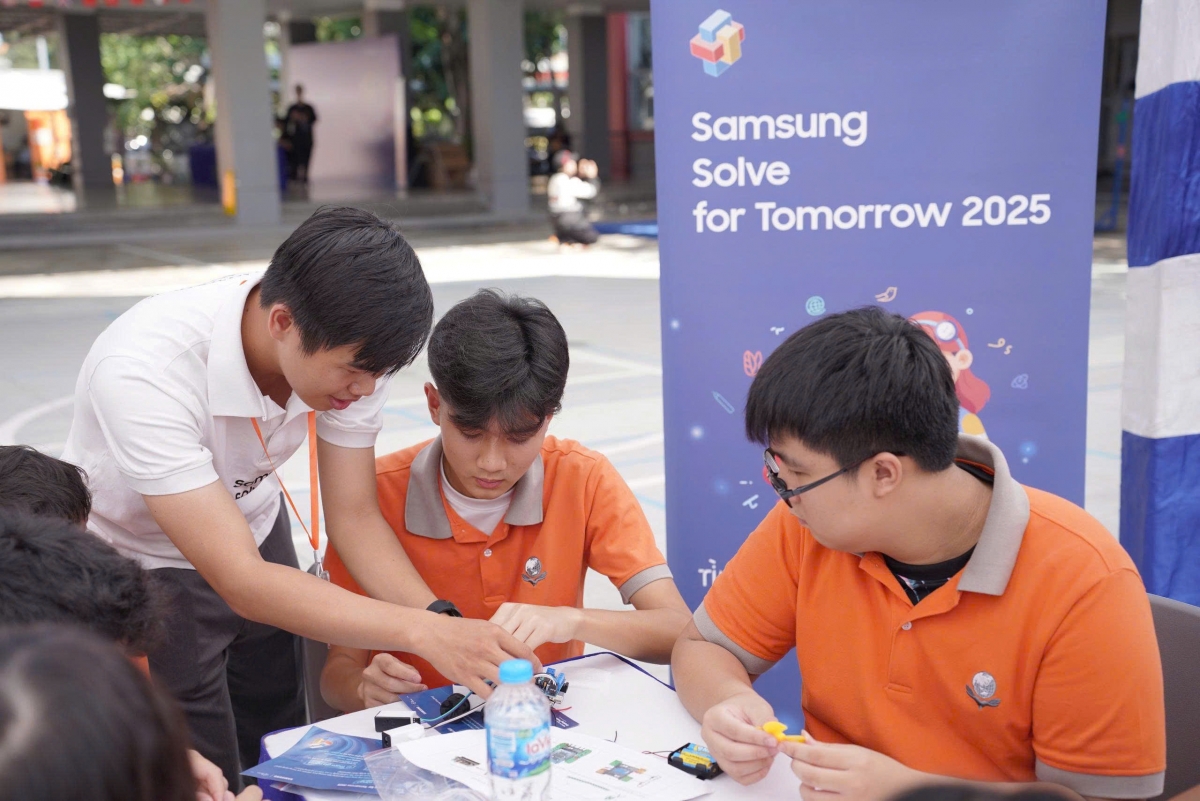 samsung khởi động cuộc thi solve for tomorrow tại khu vực phía nam hình ảnh 3 samsung khoi dong cuoc thi solve for tomorrow tai khu vuc phia nam hinh anh 3